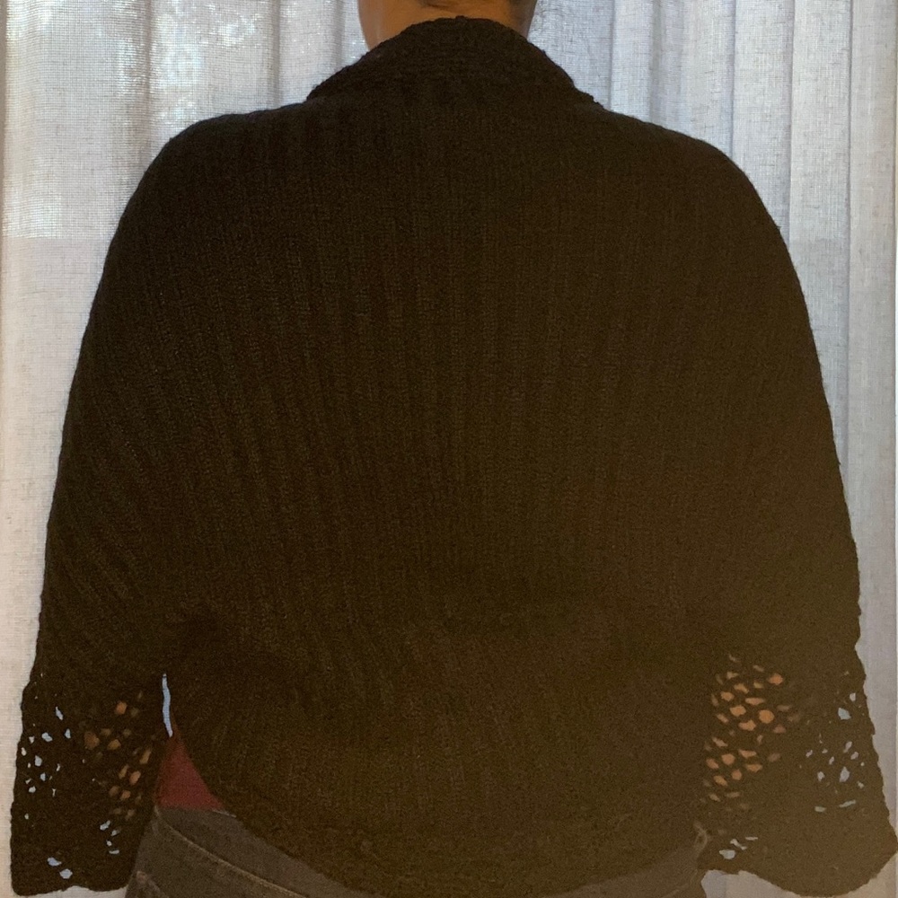 Necessary Objects Black Shrug - Picture 4 of 10